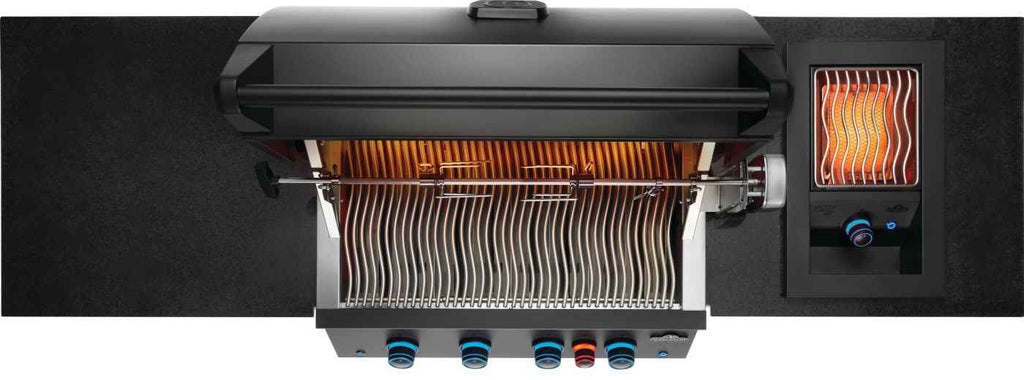 Built-In Outdoor Kitchen Kit with Stainless Steel Countertops – 32" 700 Series BBQ Station
