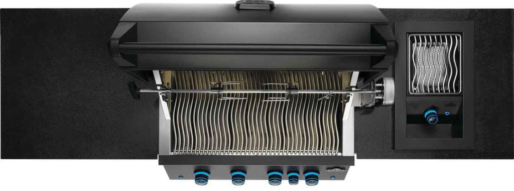 Built-In Outdoor Kitchen Kit with Stainless Steel Countertops – 32" 700 Series BBQ Station