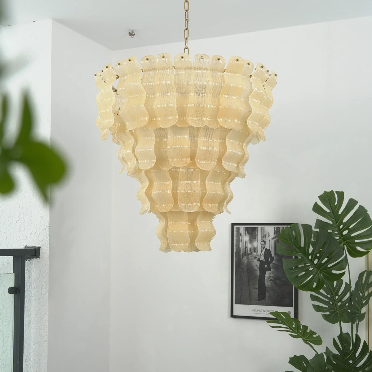 Frosted Wave Layered Glass Chandelier – Modern Sculptural Ceiling Light for Dining Room & Foyer