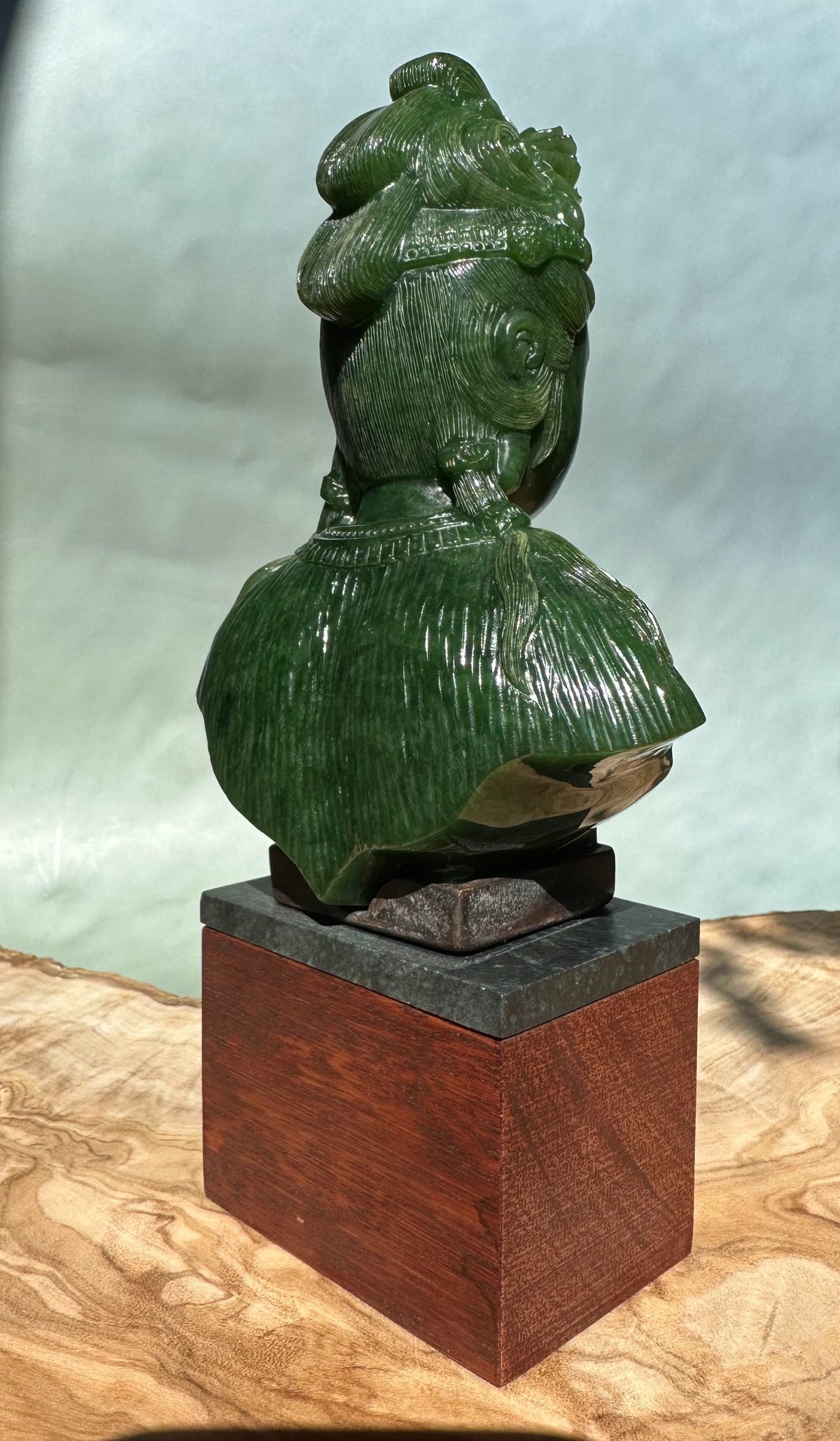 Guanyin Statue – 5" Hand-Carved Jade Goddess of Compassion Figurine for Home Decor & Gifting