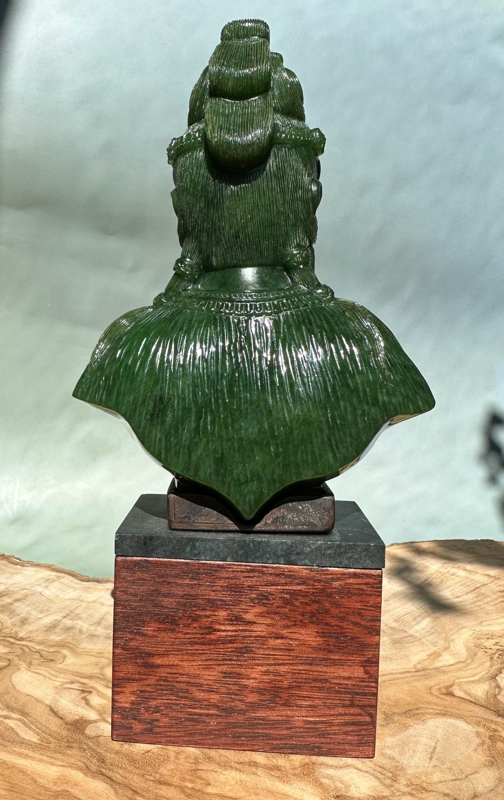 Guanyin Statue – 5" Hand-Carved Jade Goddess of Compassion Figurine for Home Decor & Gifting