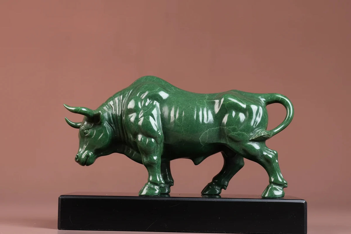 Luxury Green Rhinoceros Statue – Decorative Animal Sculpture for Home & Office Decor