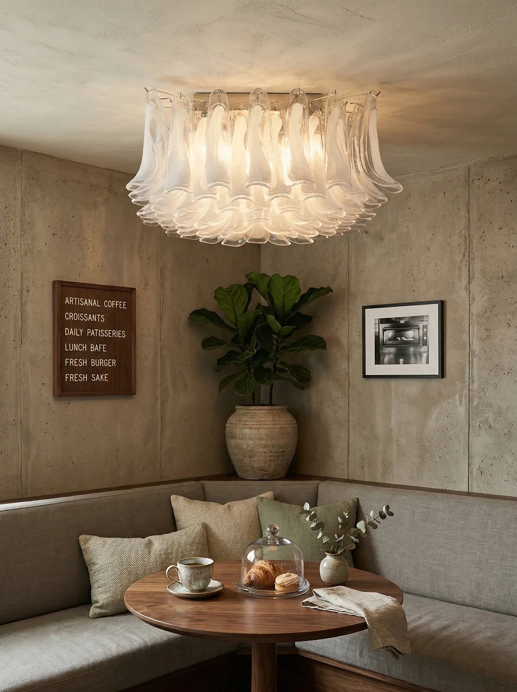 Murano Style Glass Petal Ceiling Light – Floral Flush Mount for Bedroom & Living Room