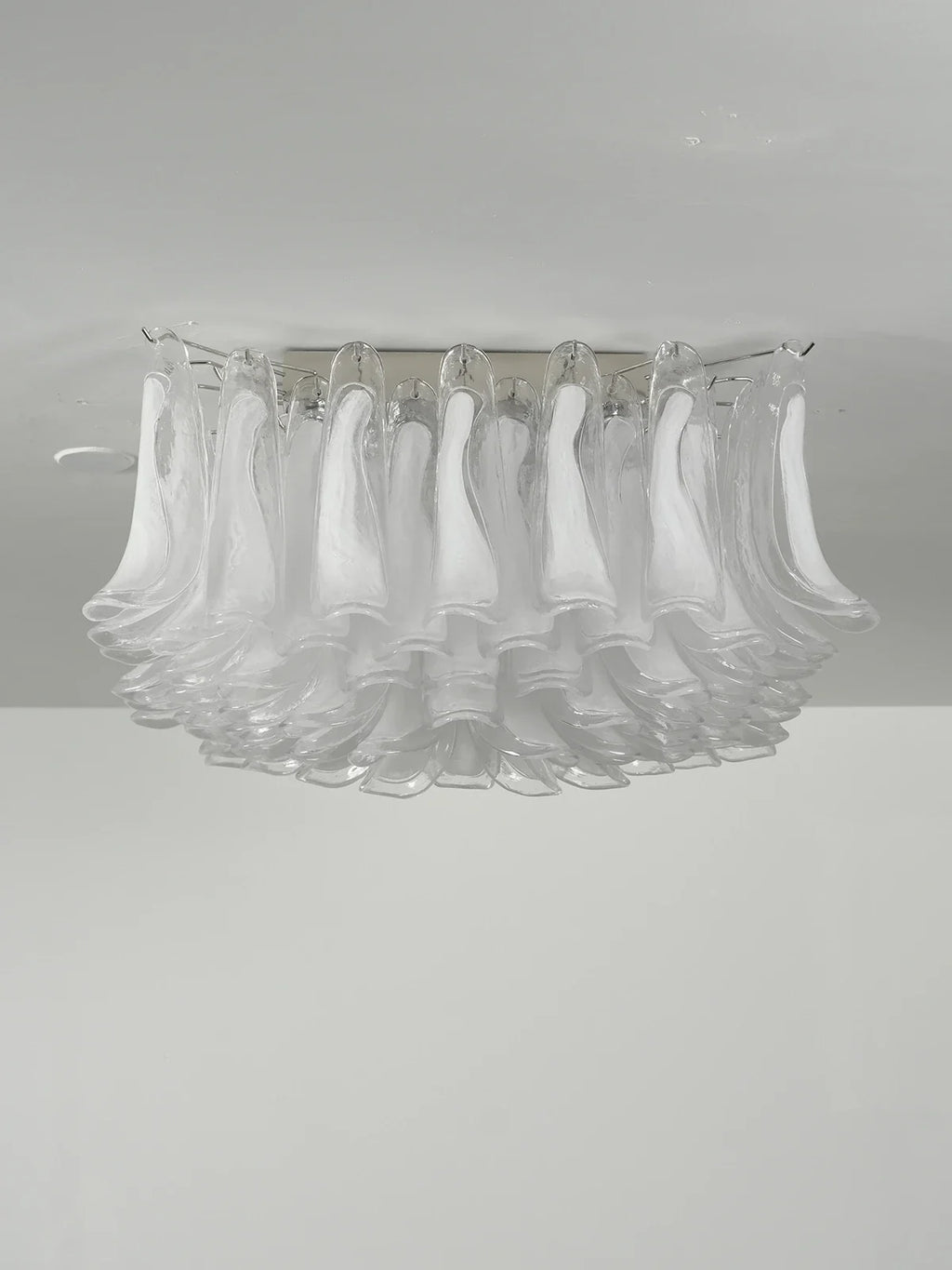 Murano Style Glass Petal Ceiling Light – Floral Flush Mount for Bedroom & Living Room
