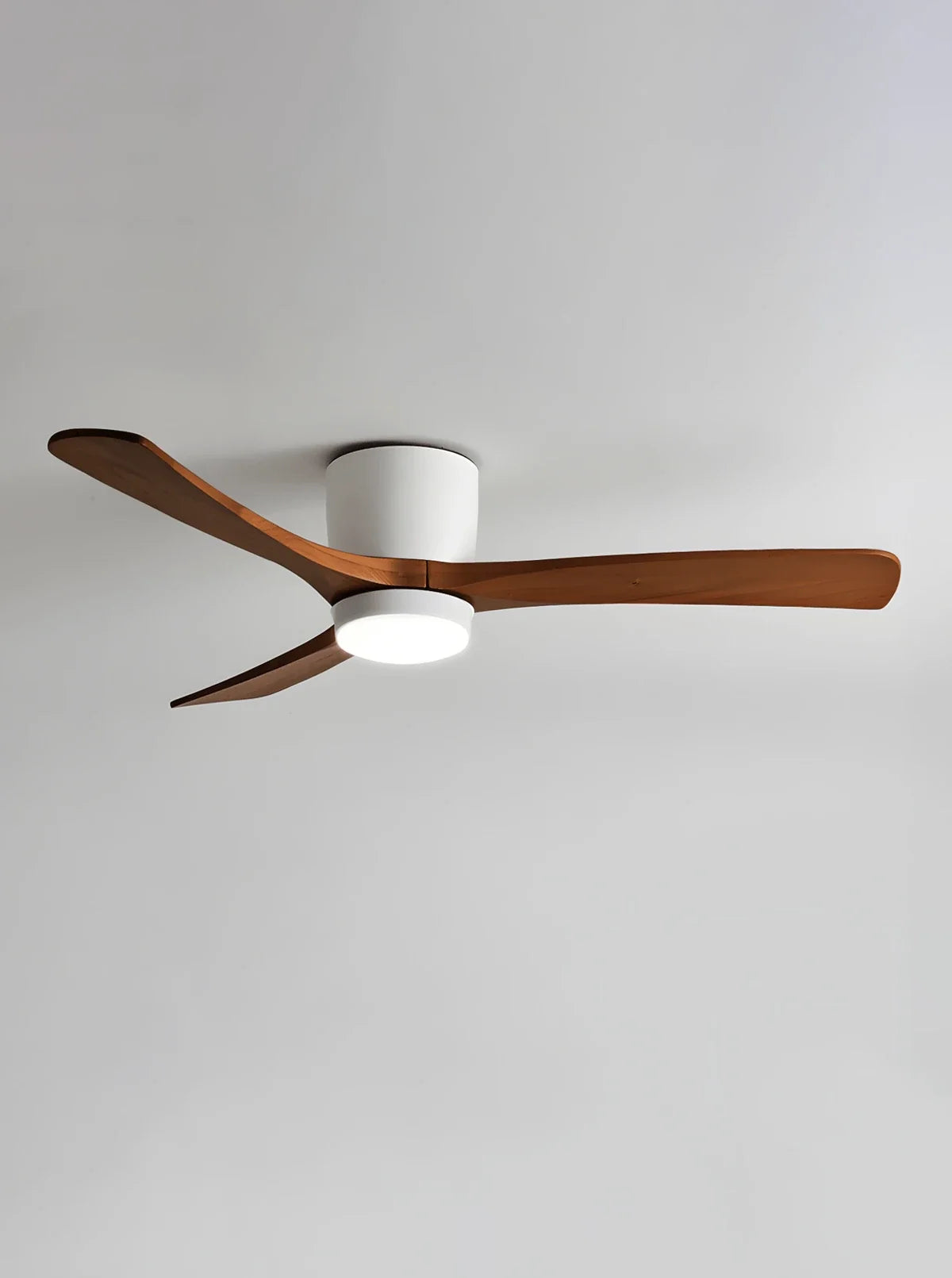 Nordic Propeller Wooden Ceiling Fan Light – Modern Farmhouse Fan with Integrated LED for Living Room & Bedroom