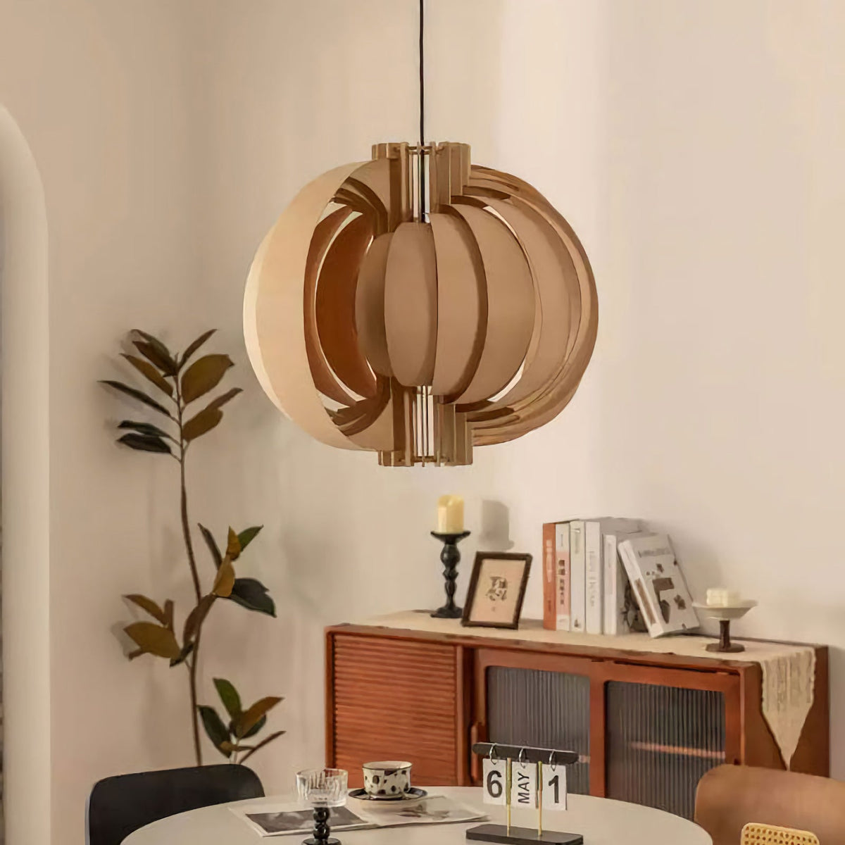 Wooden Lantern Pendant Lamp – Rustic Natural Wood Hanging Light for Dining Room & Entryway