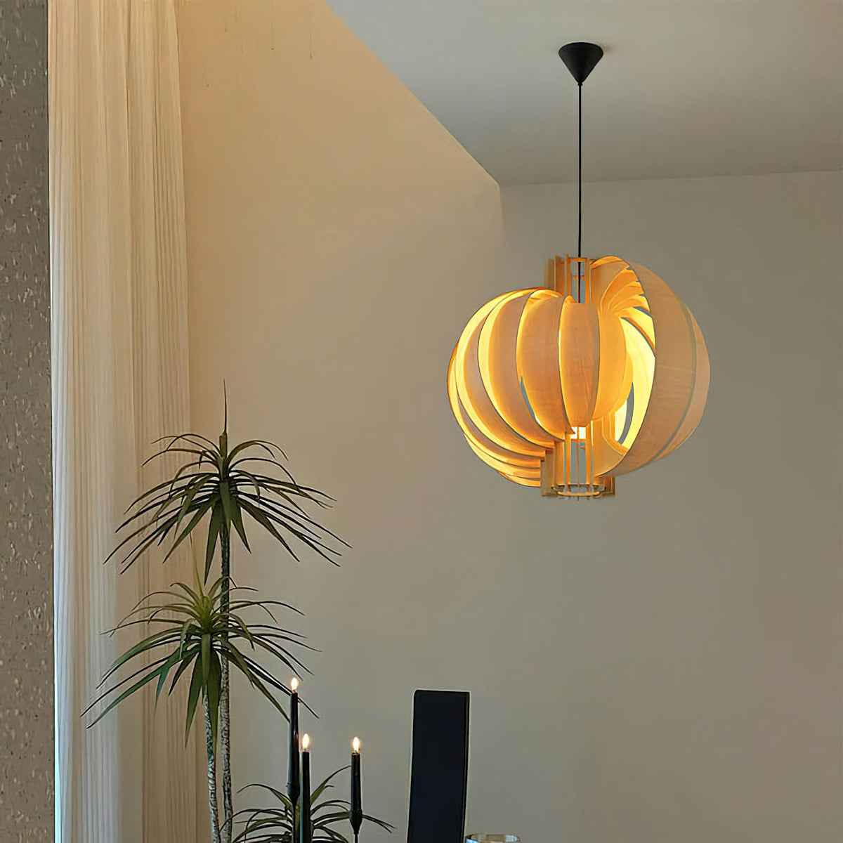 Wooden Lantern Pendant Lamp – Rustic Natural Wood Hanging Light for Dining Room & Entryway