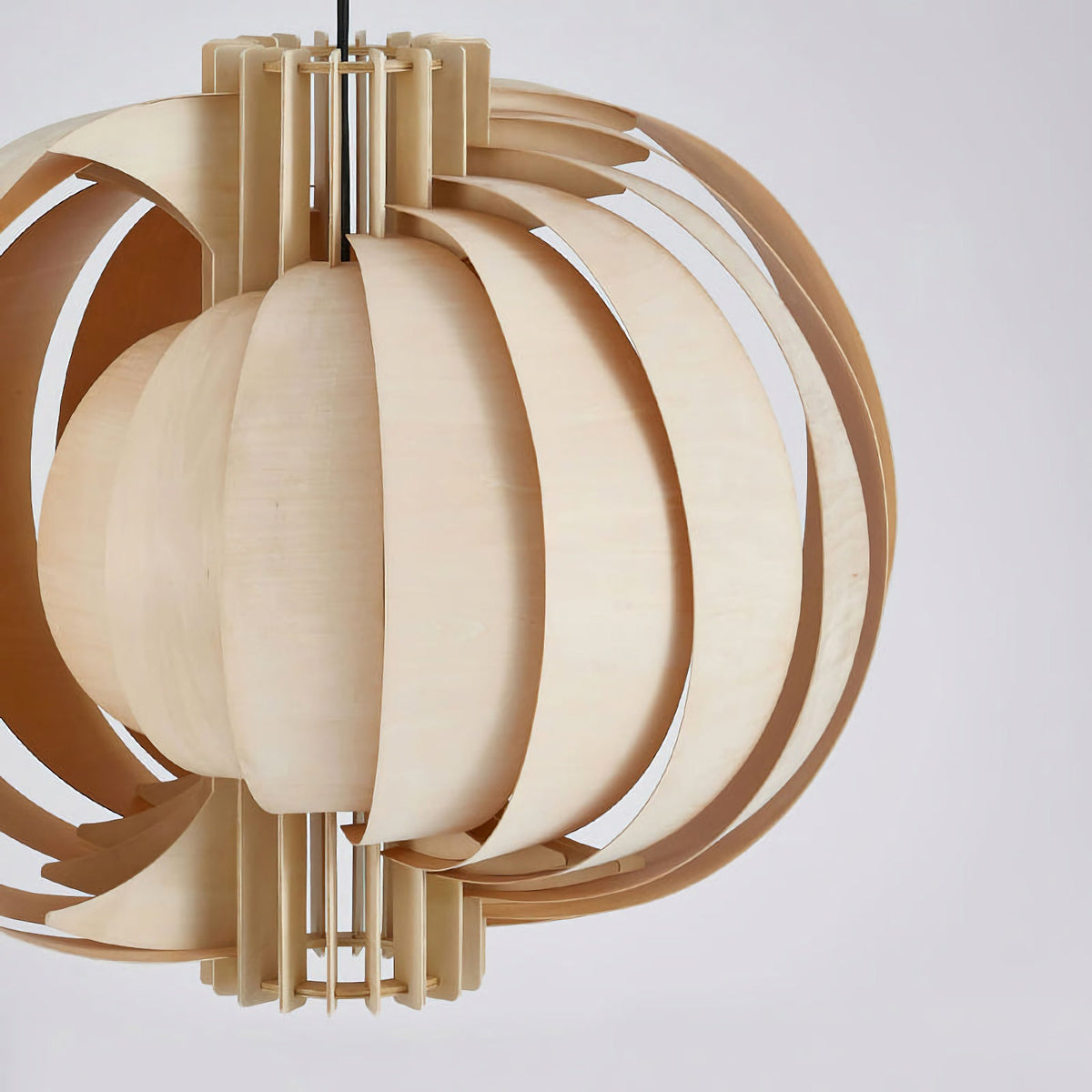 Wooden Lantern Pendant Lamp – Rustic Natural Wood Hanging Light for Dining Room & Entryway