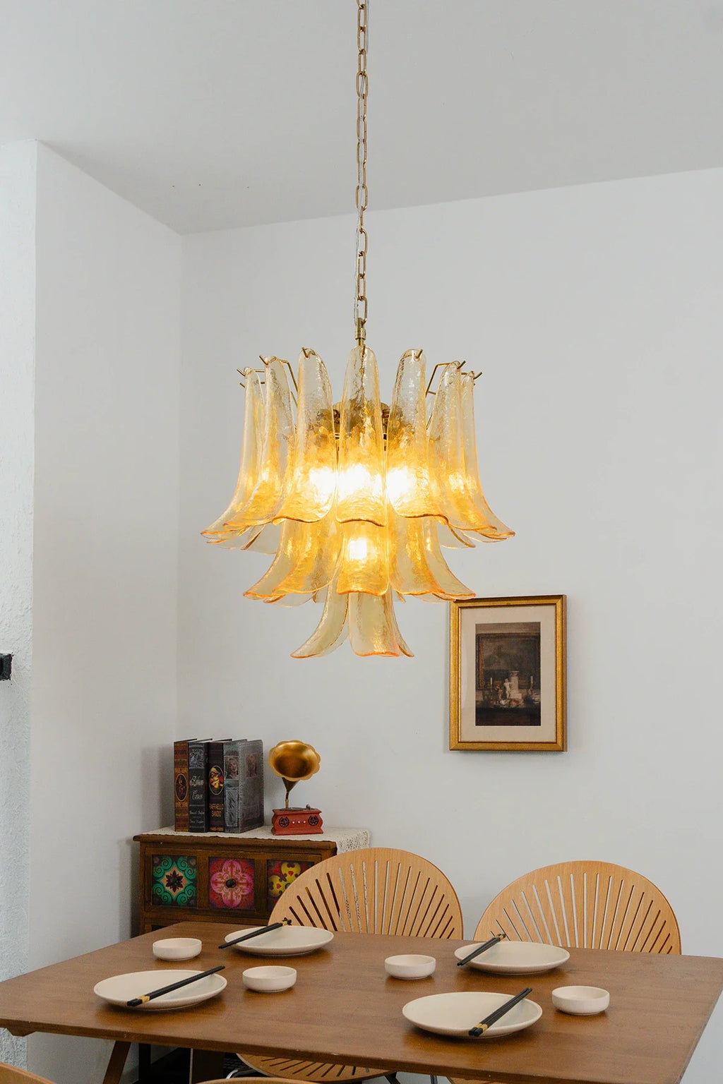 Auriane Champagne Pebbled Glass Chandelier – Organic Modern Ceiling Light for Dining Room & Foyer