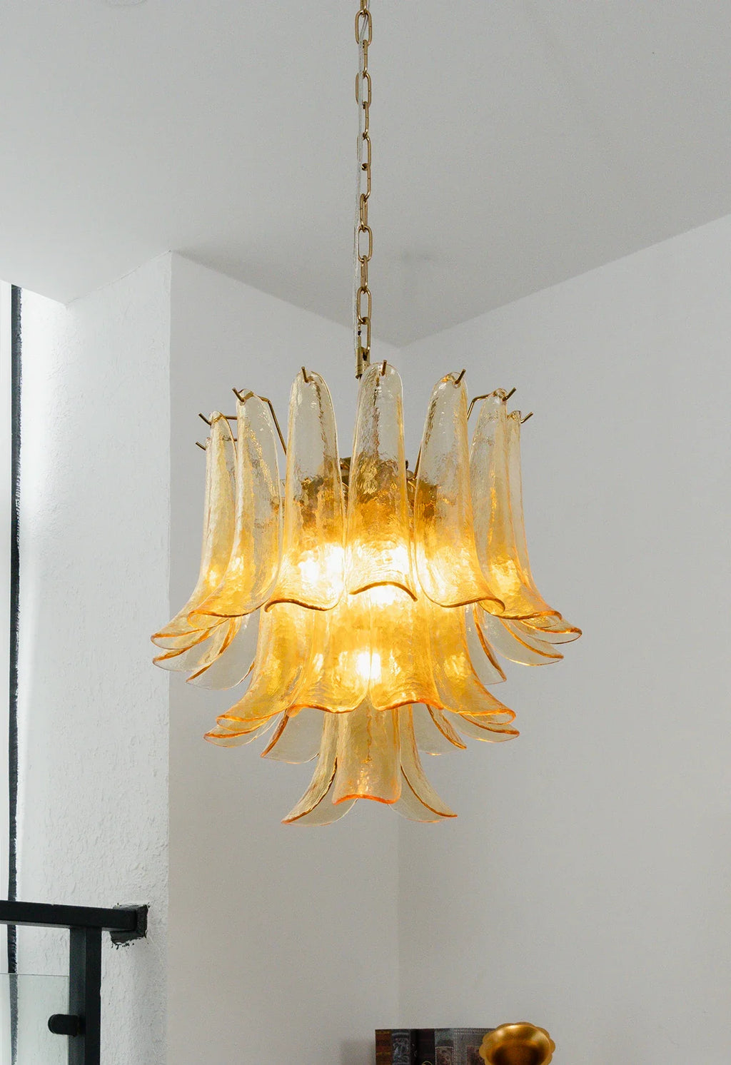 Auriane Champagne Pebbled Glass Chandelier – Organic Modern Ceiling Light for Dining Room & Foyer