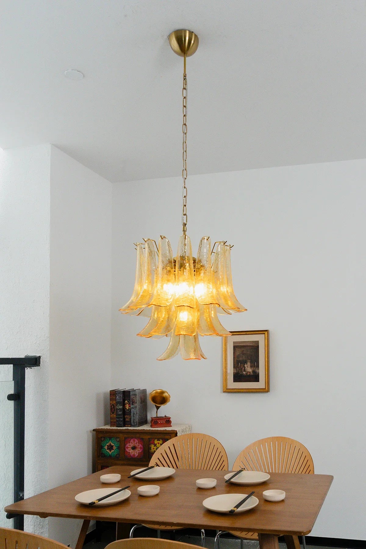 Auriane Champagne Pebbled Glass Chandelier – Organic Modern Ceiling Light for Dining Room & Foyer