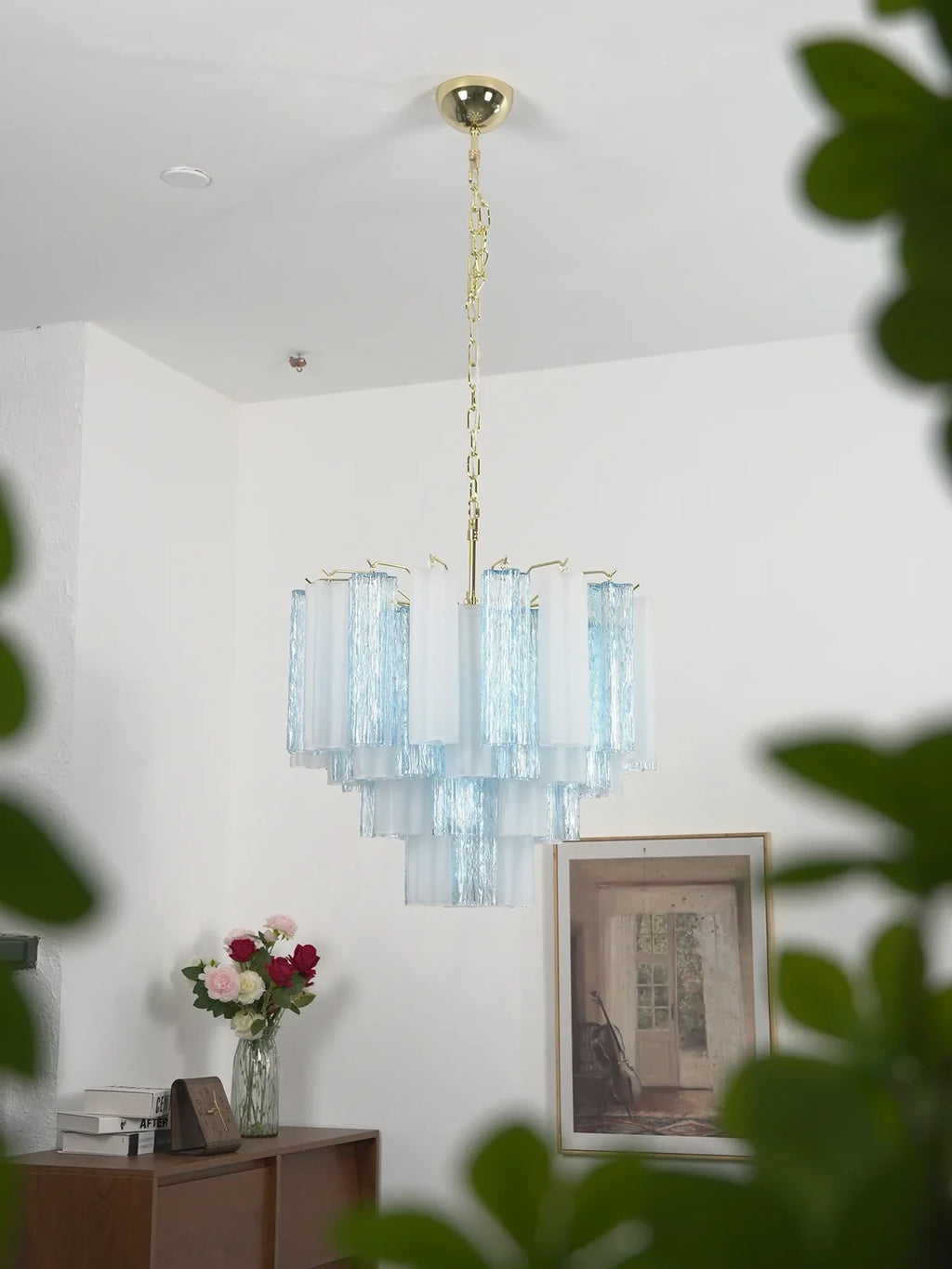 Anwen Two-Tone Glass Tube Chandelier – Artistic Modern Ceiling Light for Living Room & Dining Room