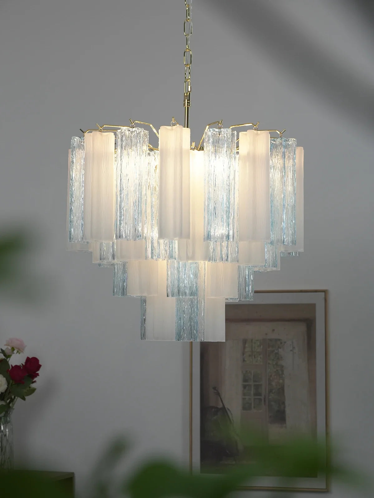 Anwen Two-Tone Glass Tube Chandelier – Artistic Modern Ceiling Light for Living Room & Dining Room