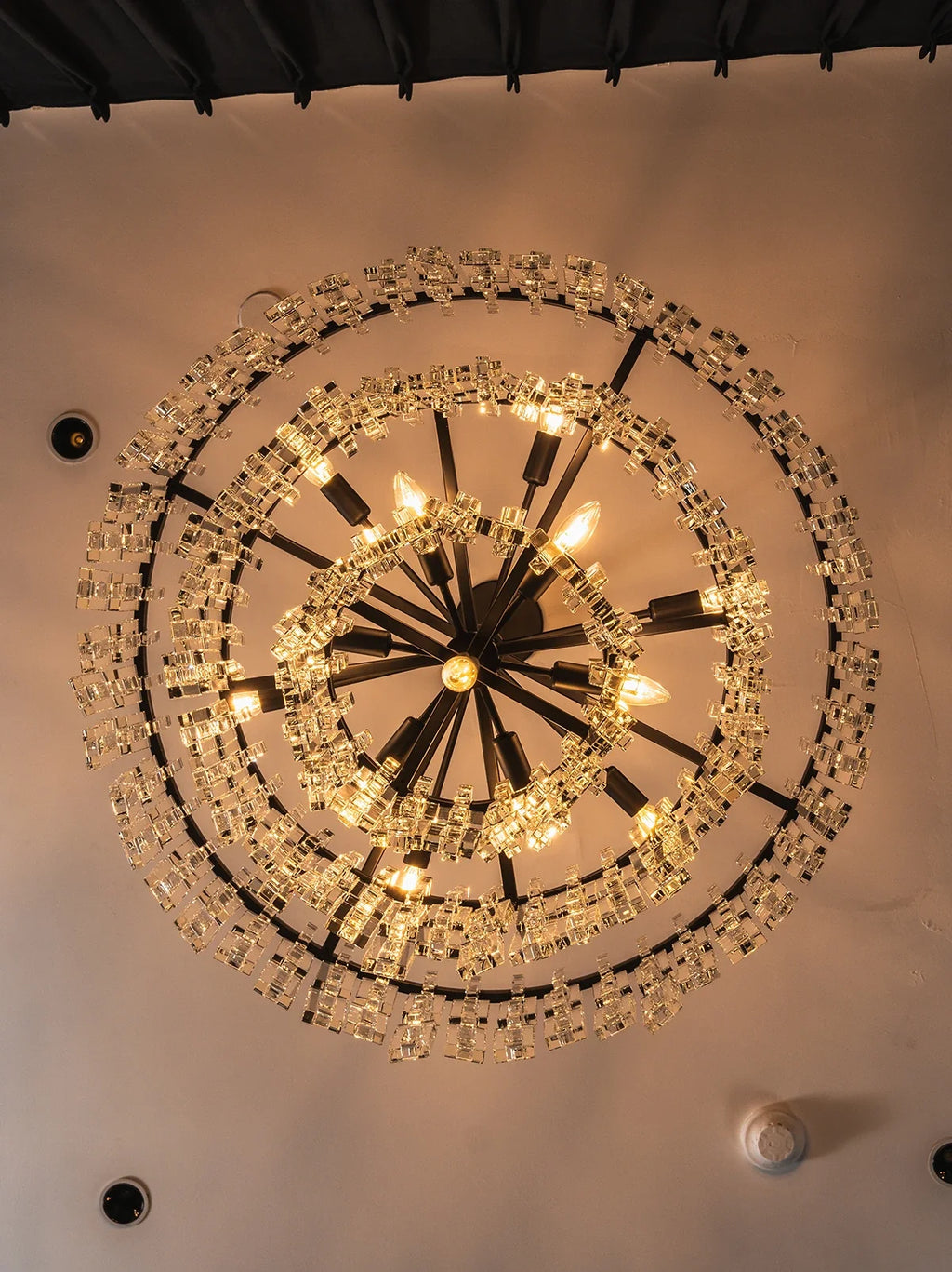 Tiered Clear Crystal Rod Chandelier – Modern Glam Ceiling Light for Dining Room & Living Room